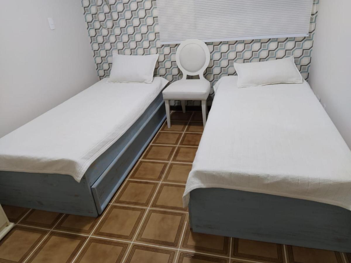 Guaruja - 2 Quartos - Ar Condicionado - Varanda ภายนอก รูปภาพ